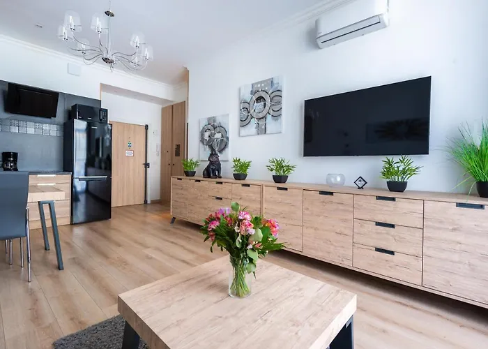 Sunny And Modern Baquis Flat Apartamento