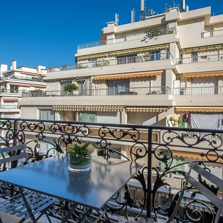 Sunny And Modern Baquis Flat * Nizza